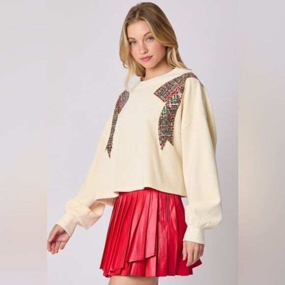 928. PLEATED RED SKIRT- faux leather, built-in shorts! - Picture 5 of 9